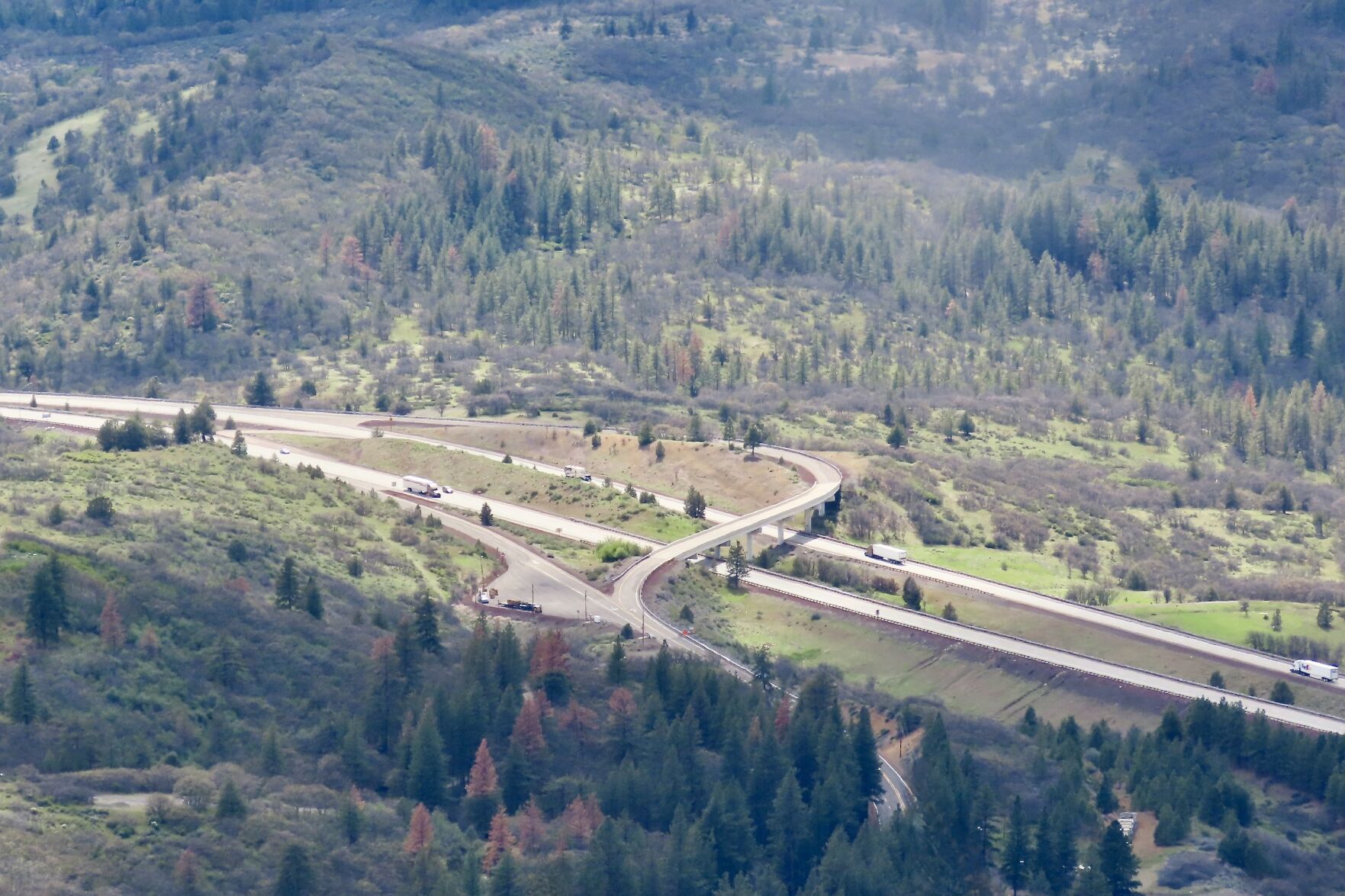 SOWCC Interstate 5 just north of CA border.JPG